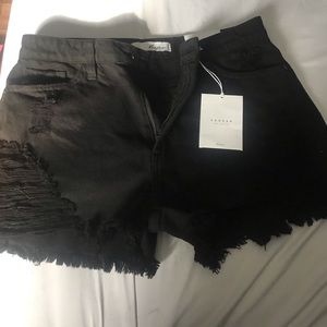 KanCan NWT shorts Large size on tags matches the size 11’s for sale same company
